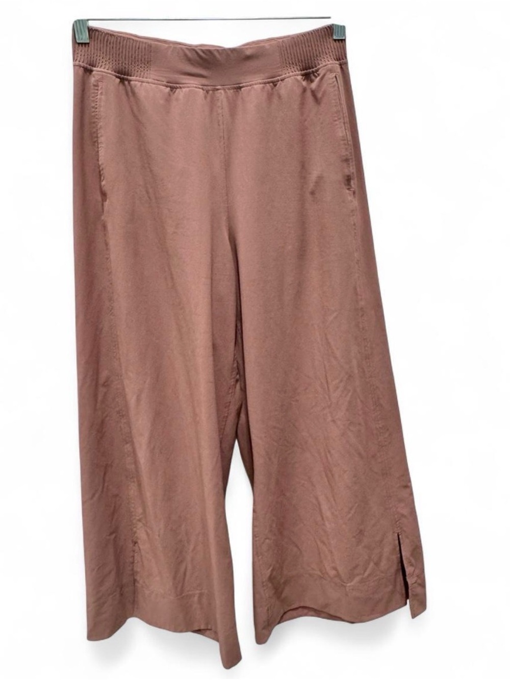 Lululemon Dusty Rose Wide Leg Cropped Pants Size M